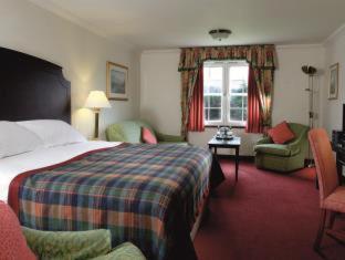 Macdonald Forest Hills Hotel & Spa