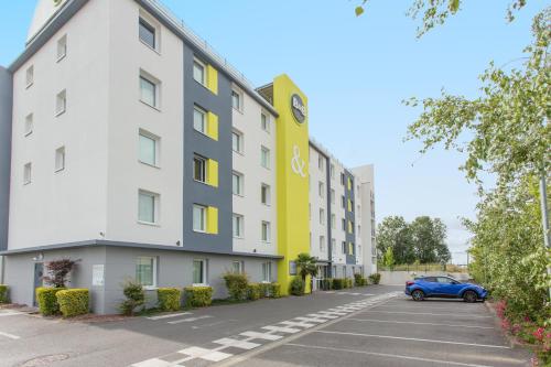 B&B Hôtel VALENCIENNES