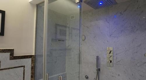 Trevi Palace Luxury Inn