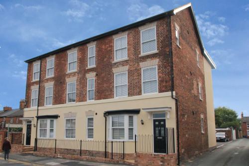 Friars House, Stafford by BELL Apartments