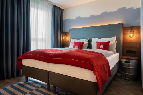 Holiday Inn - the niu, Keg Hamburg Ost