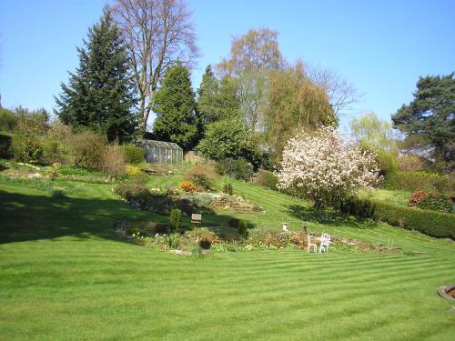 Chart House Bed And Breakfast