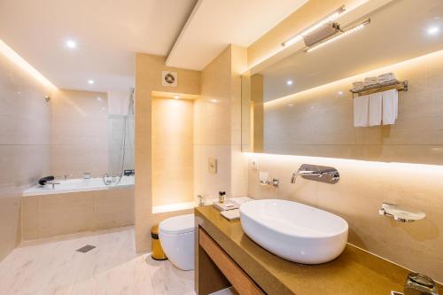 Fortune Palace Hotel