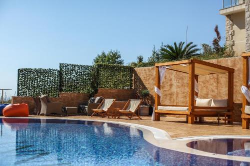 Sunny Side Wellness Resort & Spa