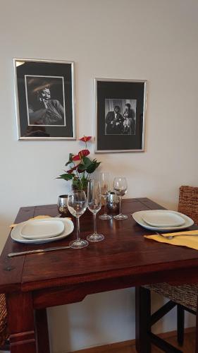 Wohnen im Kolonialstil inklusive Tiefgarage, kontaktloser Check-in