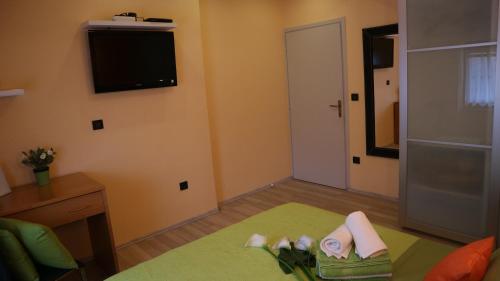 Apartments Ines Komel