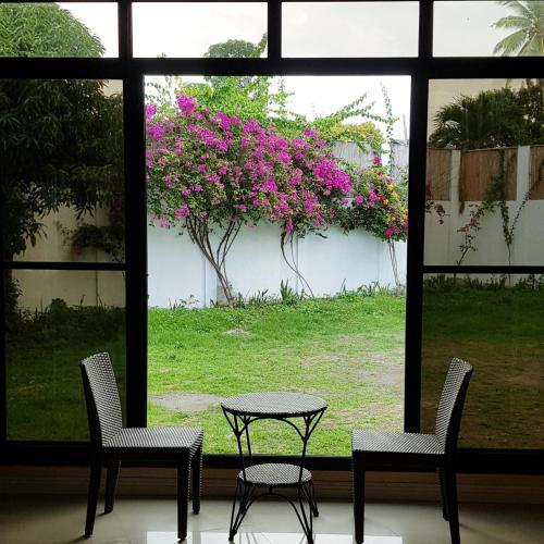 Luxor Resort And Restaurant