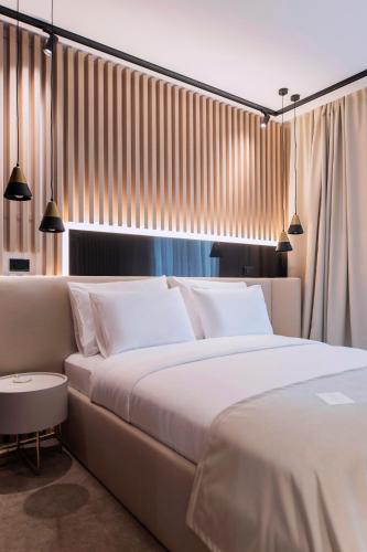 Pod Zidom Rooms