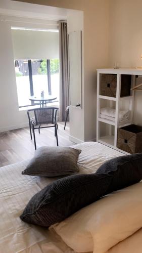 Wildwood Lodge & Cafe