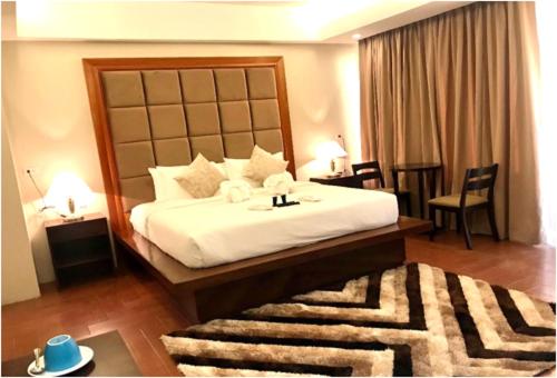 Treasure Island Hotel With Mini Water Adventure