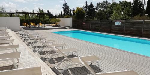 Sweet Home studio Aix en Pce, clim,terrasse,piscine,pkg,resto