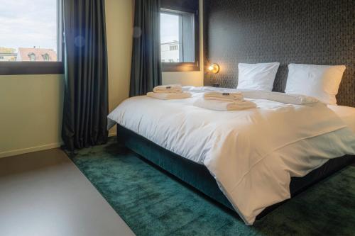 Bloom Hotel & Bar