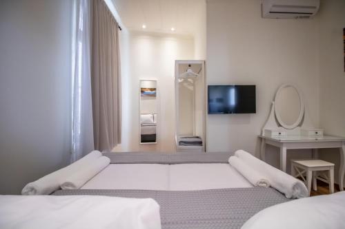 Levkosh Apartments at Lefkada's Heart