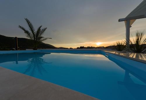 Holiday House Neno