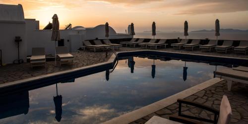 Agnadi View Villa Hotel