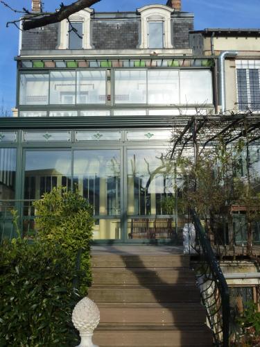 Libération-Maison d'hotes
