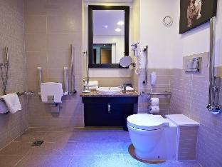 Pestana Chelsea Bridge