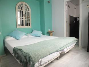 Oasis Backpackers' Palace Sevilla