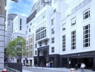 Leonardo Royal Hotel London City