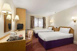 Super 8 by Wyndham Chester East
