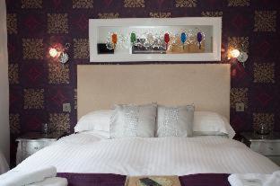 Holly Lodge Guest House