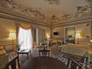 Manganelli Palace