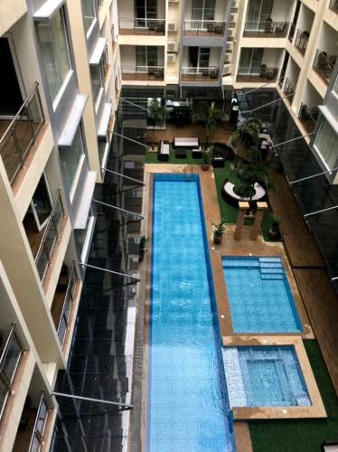 Amazing condo in premier La Grande tower