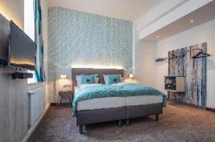 Holiday Inn - the niu, Rig Lübeck