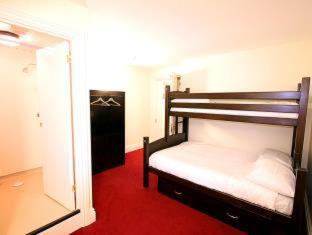 Palmers Lodge Swiss Cottage
