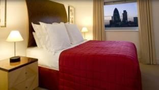 Marlin Aldgate Tower Bridge