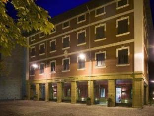 Pamplona Catedral Hotel