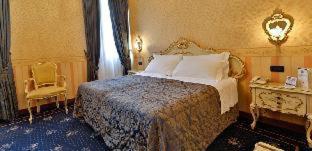 Hotel Montecarlo