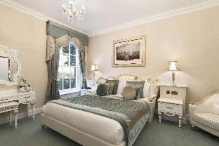 Park Hall Hotel & Spa