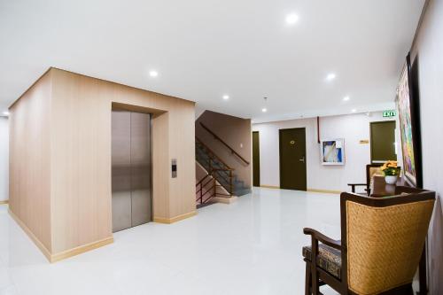 Asrodel Hotel by OYO Rooms