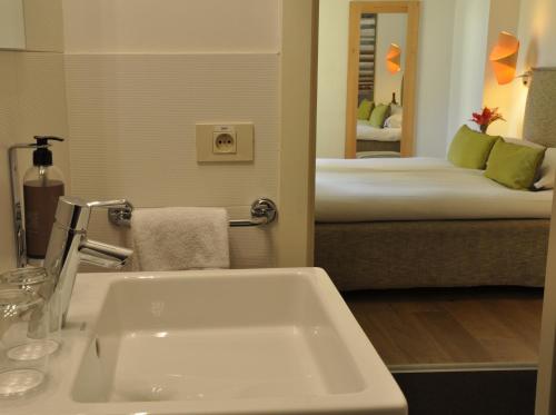 TripInn Eden Antwerp