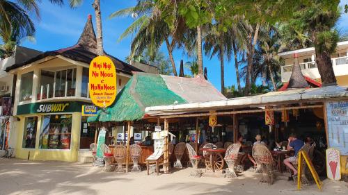Nigi Nigi Nu Noos & Nu Nu Noos Beach Resort