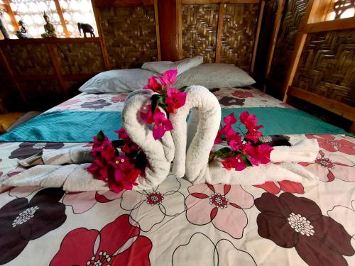 MJ Room Rental Mahogany