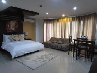 Oyster Plaza Hotel