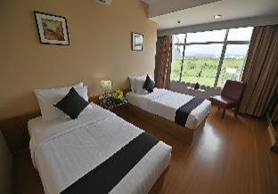 Paseo Premiere Hotel