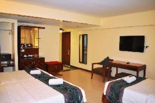 Golden Phoenix Hotel Boracay