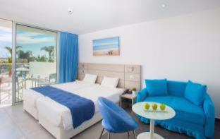 Limanaki Beach Hotel