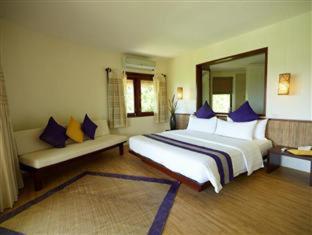 Amun Ini Beach Resort & Spa