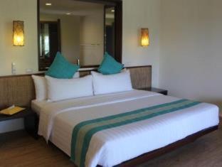 Amun Ini Beach Resort & Spa