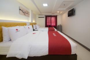 IL Mare Sakura Resort Boracay