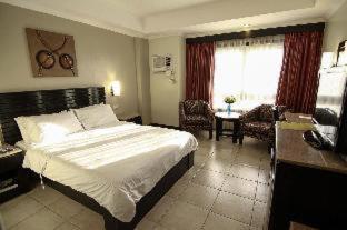 MO2 Westown Hotel Iloilo