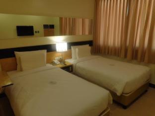 Go Hotels Iloilo
