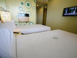 Go Hotels Iloilo