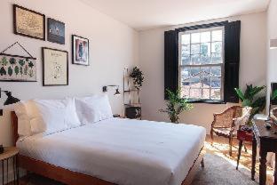 The House of Sandeman - Hostel & Suites