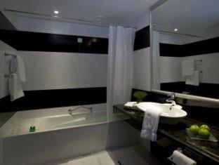 Pestana Carlton Madeira Premium Ocean Resort