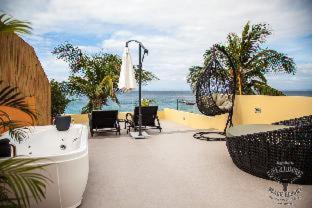 Papa Fred's Beach Resort